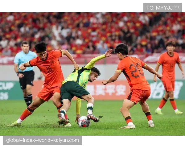 伊拉克高强度逼抢难破密集防守 U23亚洲杯战术风格多元化显现