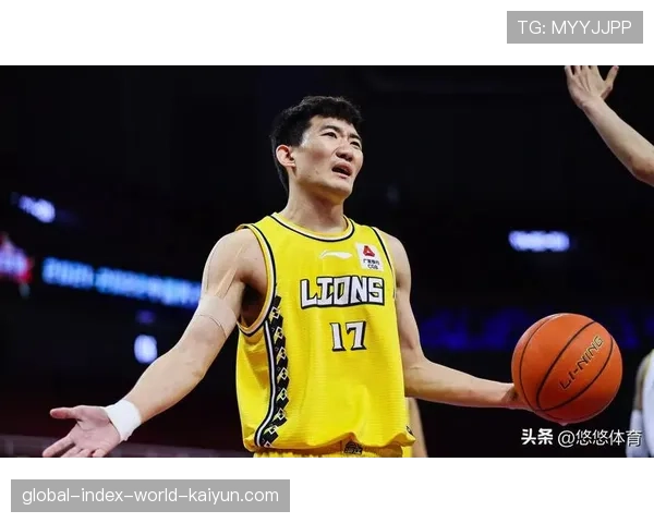 广厦无孙铭徽体系运转 胡金秋高位策应弥补组织空缺